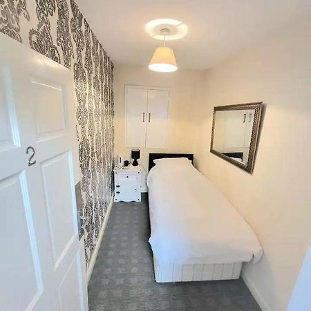 The Dublin Packet - Single Room 2 Holyhead Eksteriør billede